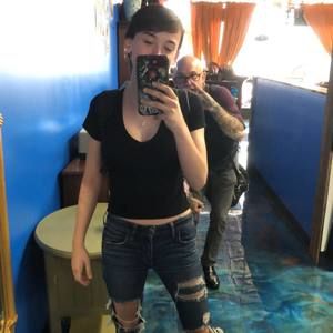 Meet your Posher, Madison